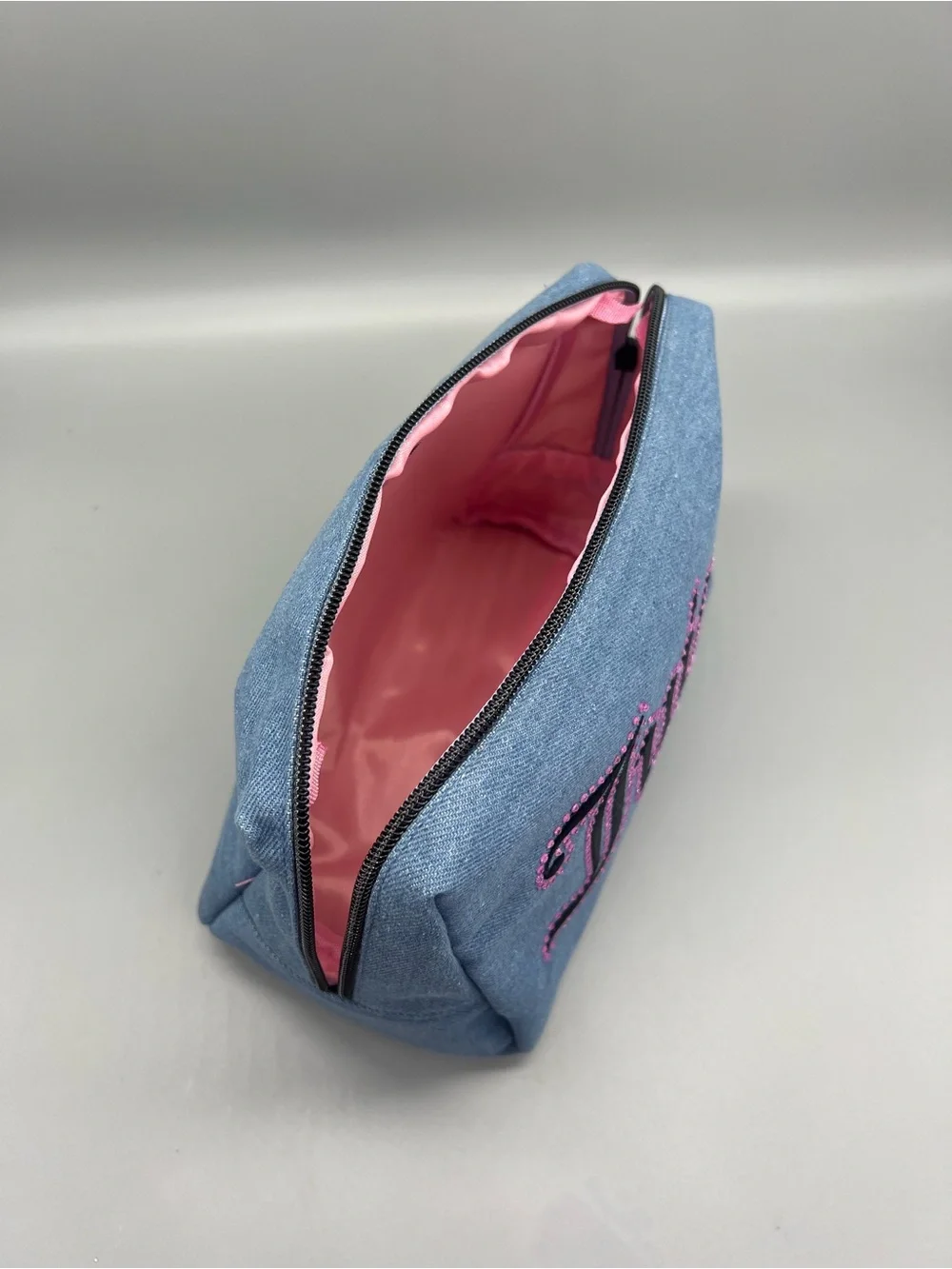 Juicy couture cosmetics bag